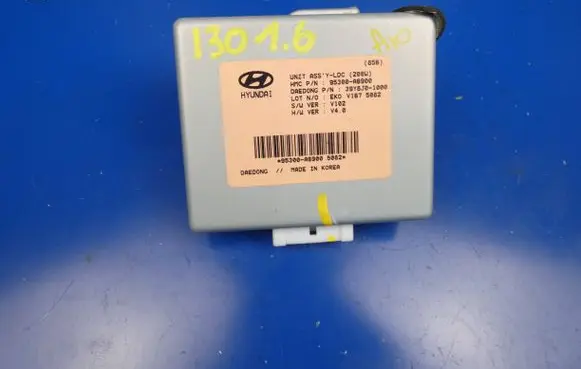 Hyundai i30 Engine control unit/module 95300A6900 39Y8J01000