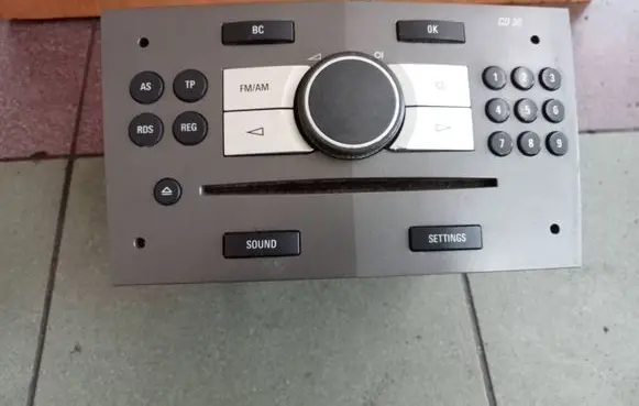 Opel Astra H Radio/CD/DVD/GPS head unit 344183129 13251045 63235239