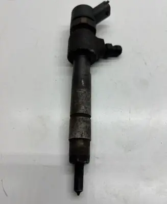 Opel Astra H Fuel injector 0445110165