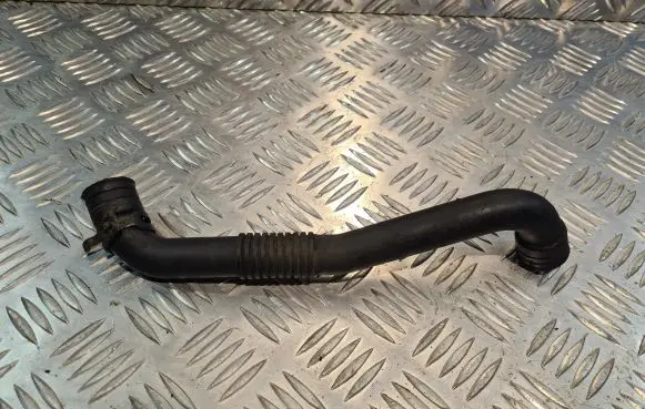 Volkswagen PASSAT B5 Breather hose/pipe 038103493AE