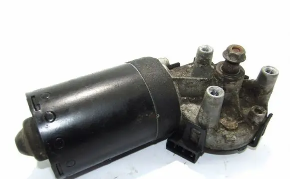 Volkswagen Polo III 6N 6N2 6NF Wiper motor 9390332376