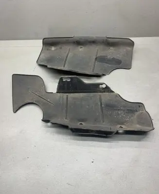 Volkswagen I LT Intercooler air guide/duct channel 281853657 281853658A