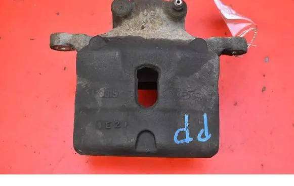 Hyundai i40 Front brake caliper