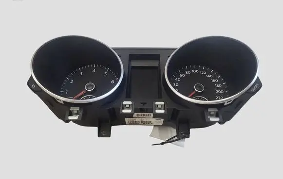 Volkswagen Golf VI Speedometer (instrument cluster) 5K0920