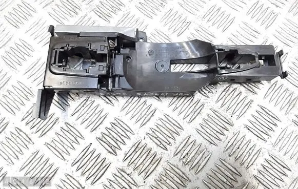 Nissan Qashqai Loading door interior handle 8061021133