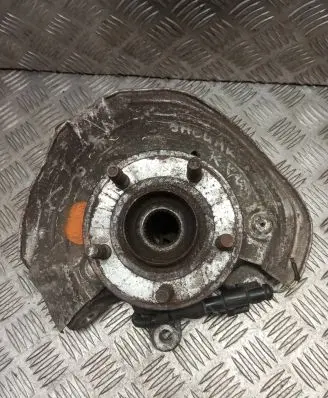 Jaguar S-Type Rear wheel hub