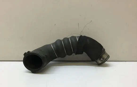 Audi A4 S4 B7 8E 8H Intercooler hose/pipe 8E0145790P 038131111J