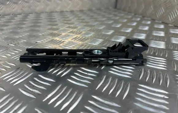 Audi A6 S6 C8 4K Seat belt height adjuster 4M0857819A