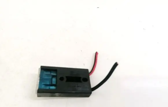 Audi A6 S6 C5 4B Fuse 8a0937530