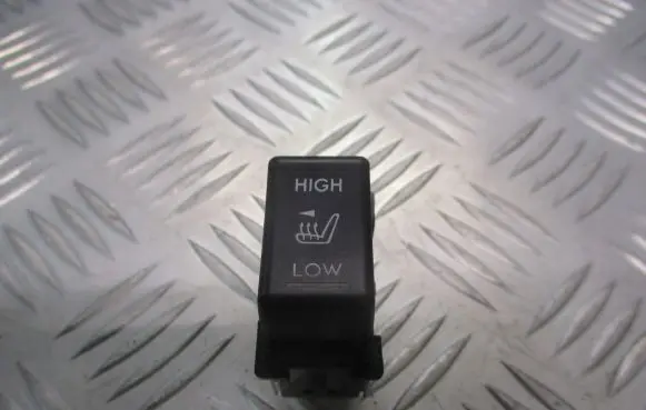 Subaru Legacy Seat control switch 