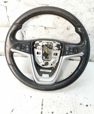 Opel Astra J Steering wheel 13351029 0060013418 307177099P10