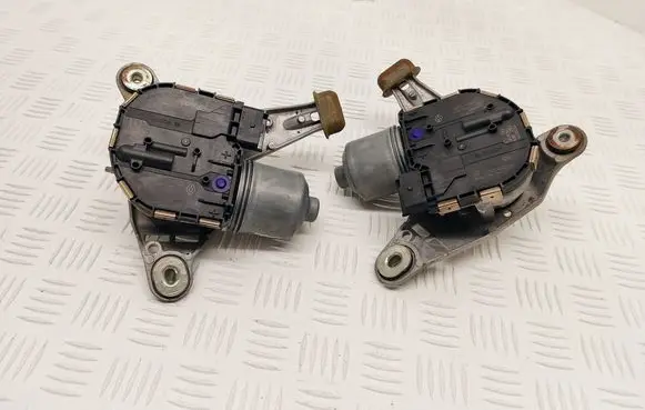Renault Scenic IV - Grand scenic IV Wiper motor 288A50529R 288155536R H0100S0370