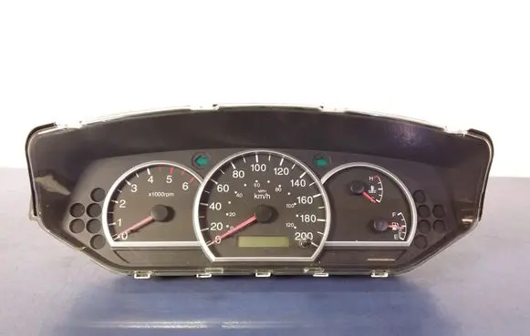 KIA Carens I Speedometer (instrument cluster)