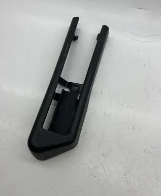 BMW 5 F10 F11 Front passenger seat rail trim 6981781 60829010 W30E00701