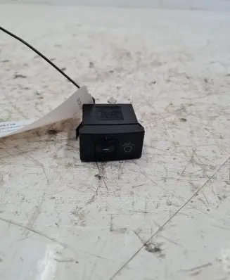 Audi A4 S4 B5 8D Headlight level height control switch 8D0941301