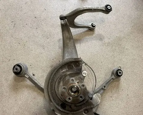 BMW iX Front wheel hub spindle knuckle 6878073 6878081