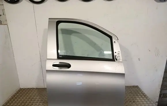 Mercedes-Benz Vito Viano W447 Front door
