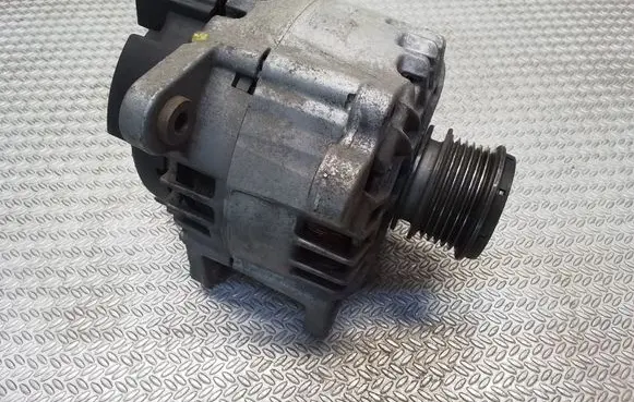 Volkswagen Caddy Generator/alternator 440314 H608901A
