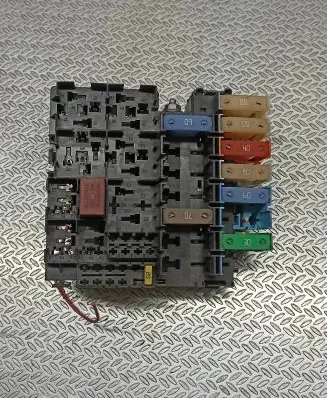 Renault Laguna III Fuse module 55RJ11601