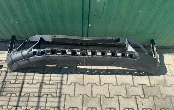BMW X1 U11 Front bumper lip 9883580 21163611 0110210310413