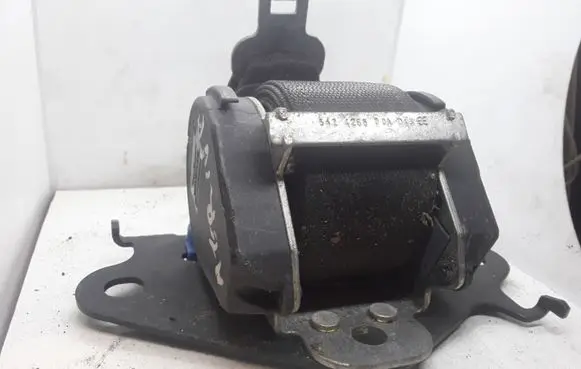 Opel Meriva A Middle seatbelt (rear) 93335123 542426500A040