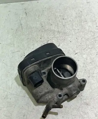 Skoda Fabia Mk1 (6Y) Throttle valve 047133062