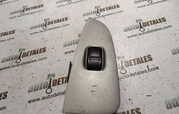 Honda CR-V Electric window control switch 83761SCAAG010M1