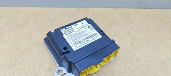 Mercedes-Benz ML W166 Airbag control unit/module A1669002103