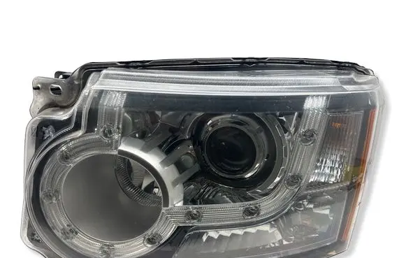 Land Rover Discovery 4 - LR4 Headlight/headlamp AH2213W030GD 89905559 25011327