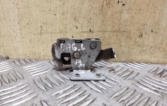 Loading door lock