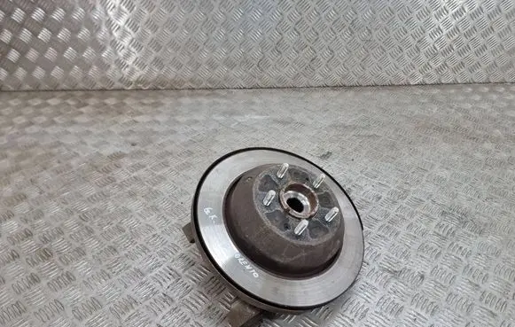 KIA Sorento Rear wheel hub
