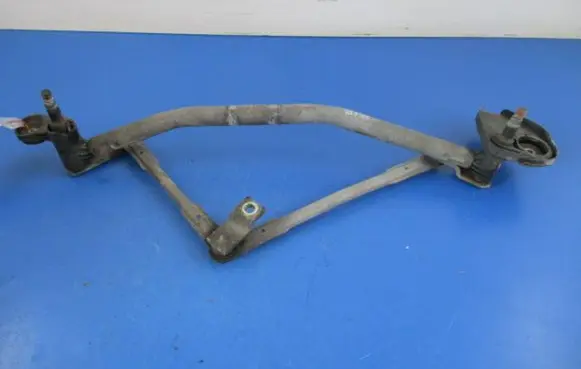 Opel Astra H Front wiper linkage and motor