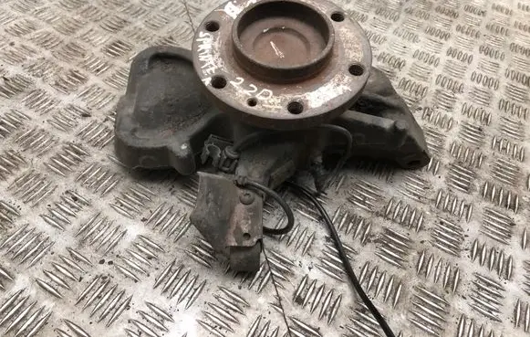 Mercedes-Benz Sprinter W906 Front wheel hub