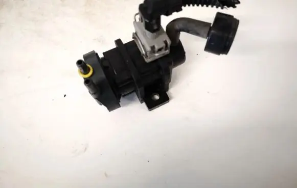 Opel Vectra B Turbo solenoid valve 09128022