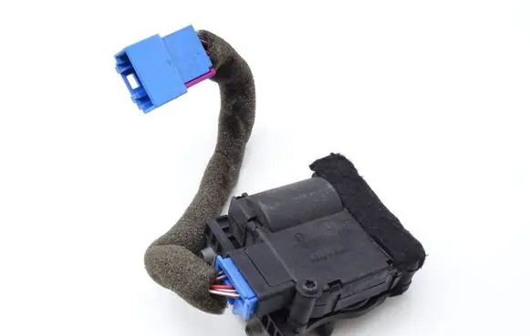 Audi A8 S8 D3 4E Air flap motor/actuator 4E0820511 0132801319