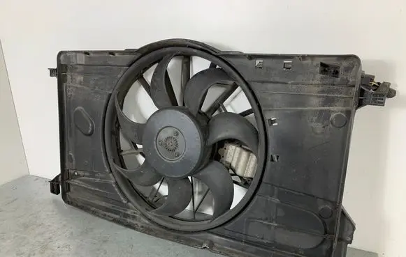 Volvo C30 Electric radiator cooling fan 3M5H8C607 1137823366 3135103740