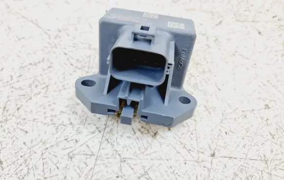 Ford Fusion II Fuel pump relay FG1A7H417 FG1A7H417LA 11542594