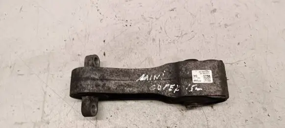 Mini One - Cooper F56 F55 Engine mount bracket 17276810 101214 6853460