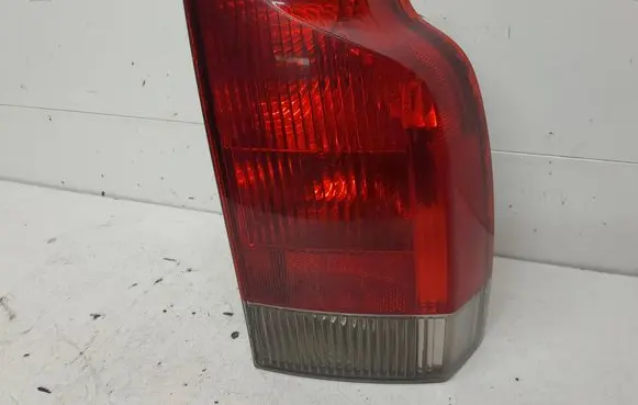 Volvo V70 Rear/tail lights 9154498