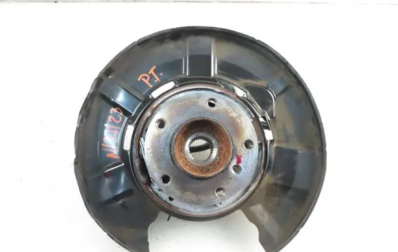 BMW X1 E84 Stub axle 6788050