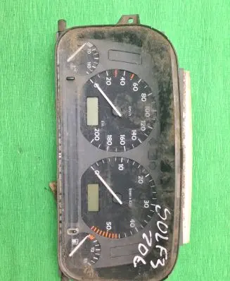 Volkswagen Golf III Speedometer (instrument cluster) 7001262