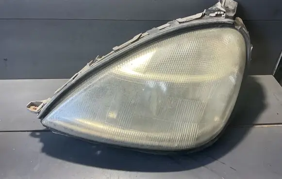 Mercedes-Benz A W168 Headlight/headlamp A1688200161