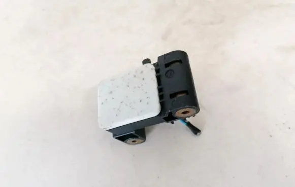BMW 1 E81 E87 Airbag deployment crash/impact sensor 0285003900