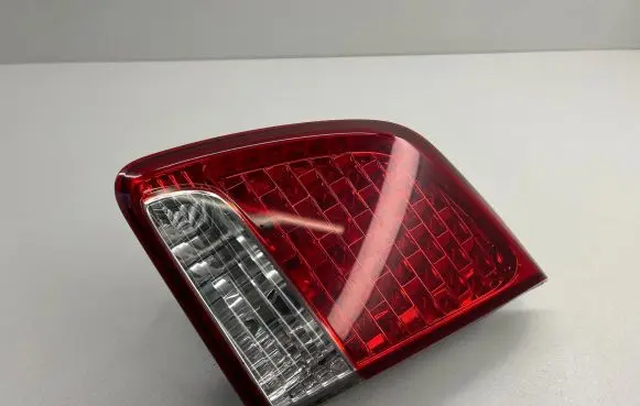 KIA Sorento Tailgate rear/tail lights