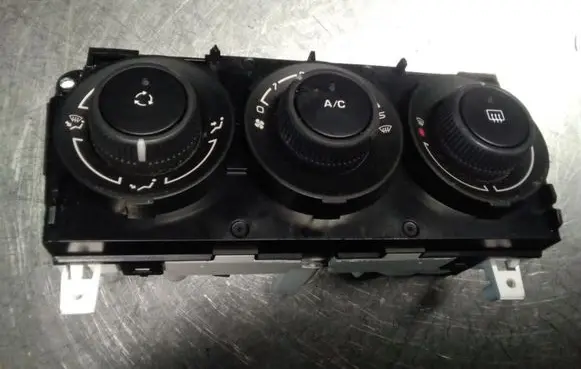 Peugeot 308 Climate control unit T1000220K 69940002