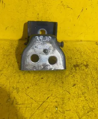 Peugeot 508 RXH Front door lower hinge 