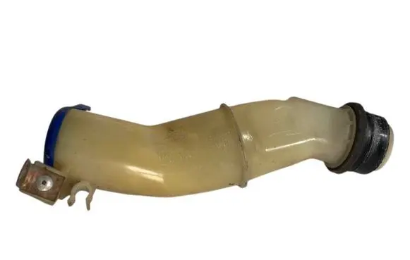 Volvo XC70 Window washer liquid tank fill tube 9178568 8620951
