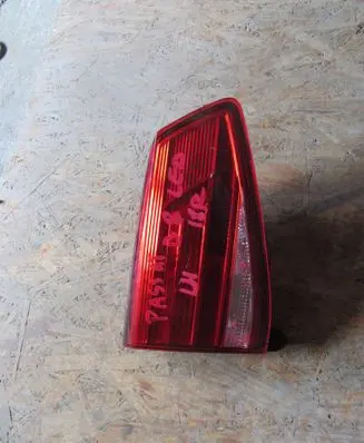 Volkswagen PASSAT B8 Rear light trim 