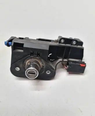 Opel Meriva A Tailgate exterior lock 90534783 90534784 90534785