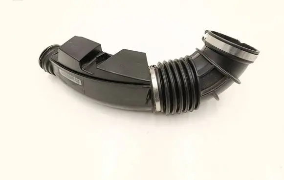BMW X3 G01 Turbo air intake inlet pipe/hose 8663614